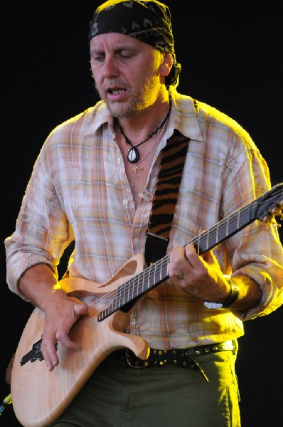 Steve Winwood at the  Verizon Wireless Amphitheater