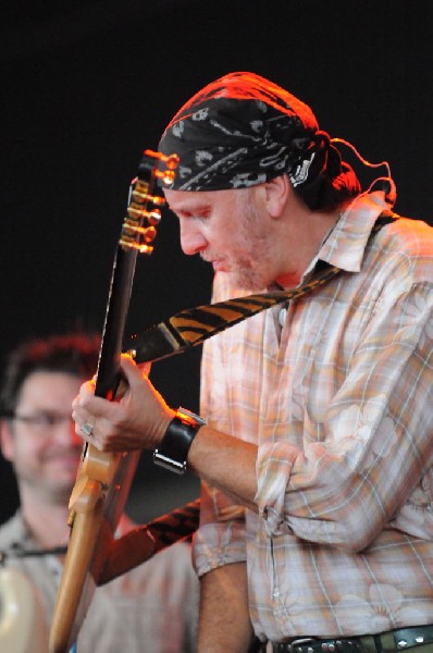 Steve Winwood at the  Verizon Wireless Amphitheater