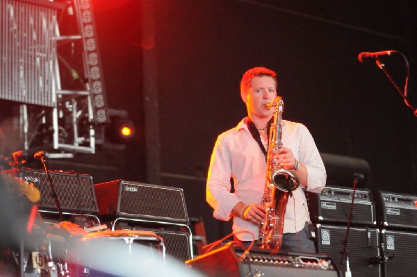 Steve Winwood at the  Verizon Wireless Amphitheater