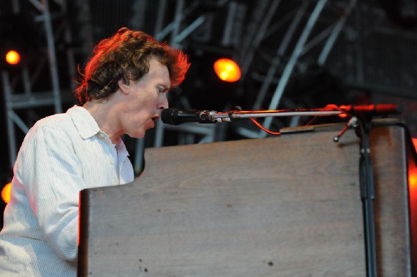 Steve Winwood at the  Verizon Wireless Amphitheater