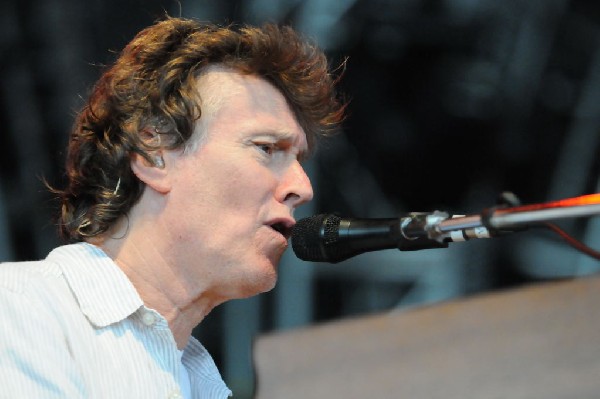 Steve Winwood at the  Verizon Wireless Amphitheater