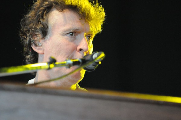 Steve Winwood at the  Verizon Wireless Amphitheater