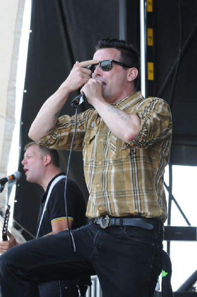 Street Dogs on the Highway 1 Stage, Warped Tour, Verizon Wireless Amphithea