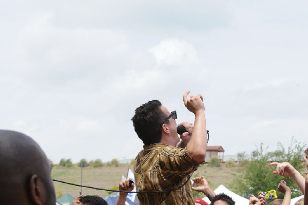 Street Dogs on the Highway 1 Stage, Warped Tour, Verizon Wireless Amphithea