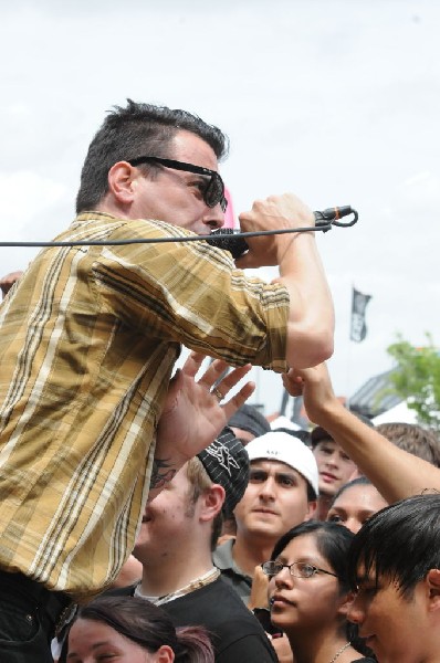 Street Dogs on the Highway 1 Stage, Warped Tour, Verizon Wireless Amphithea