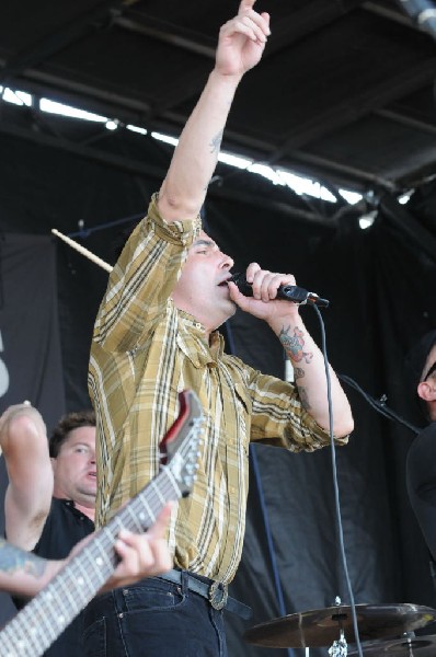 Street Dogs on the Highway 1 Stage, Warped Tour, Verizon Wireless Amphithea