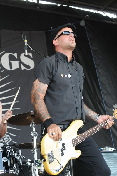 Street Dogs on the Highway 1 Stage, Warped Tour, Verizon Wireless Amphithea