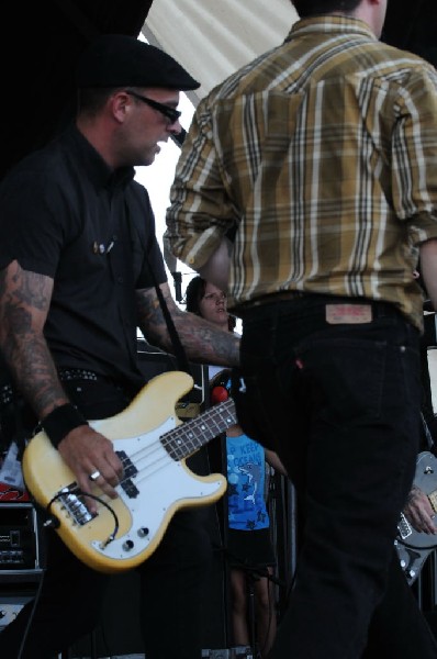 Street Dogs on the Highway 1 Stage, Warped Tour, Verizon Wireless Amphithea