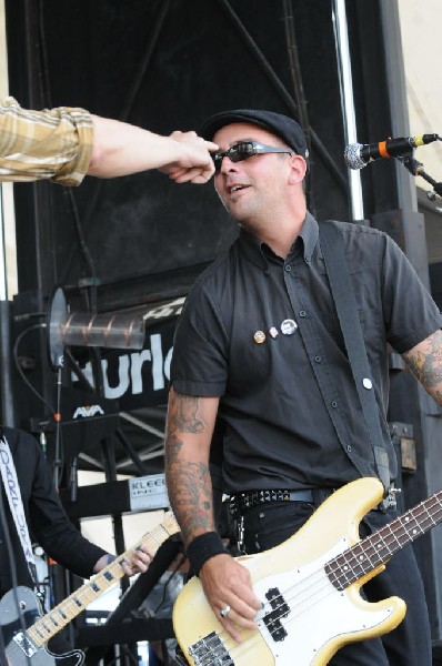 Street Dogs on the Highway 1 Stage, Warped Tour, Verizon Wireless Amphithea