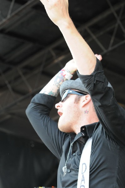 Street Dogs on the Highway 1 Stage, Warped Tour, Verizon Wireless Amphithea