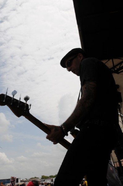 Street Dogs on the Highway 1 Stage, Warped Tour, Verizon Wireless Amphithea