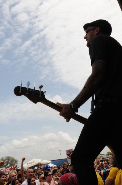 Street Dogs on the Highway 1 Stage, Warped Tour, Verizon Wireless Amphithea