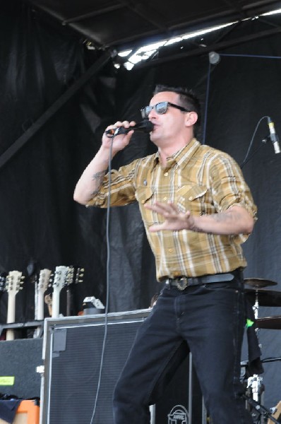 Street Dogs on the Highway 1 Stage, Warped Tour, Verizon Wireless Amphithea