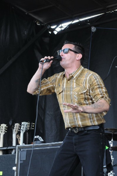 Street Dogs on the Highway 1 Stage, Warped Tour, Verizon Wireless Amphithea