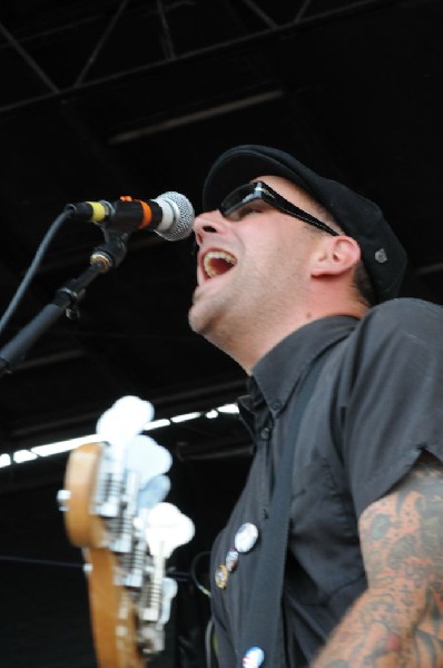 Street Dogs on the Highway 1 Stage, Warped Tour, Verizon Wireless Amphithea