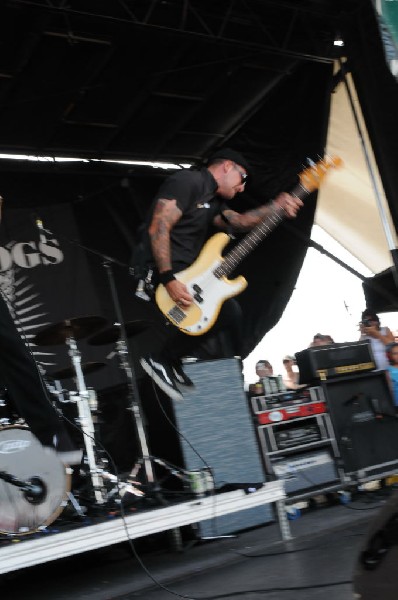 Street Dogs on the Highway 1 Stage, Warped Tour, Verizon Wireless Amphithea