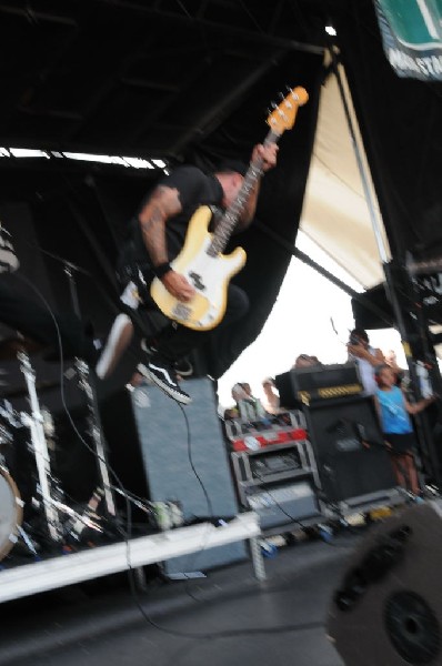Street Dogs on the Highway 1 Stage, Warped Tour, Verizon Wireless Amphithea