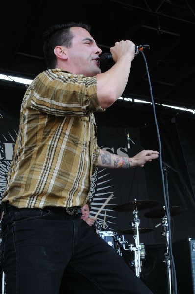 Street Dogs on the Highway 1 Stage, Warped Tour, Verizon Wireless Amphithea