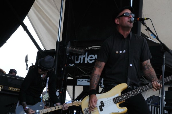 Street Dogs on the Highway 1 Stage, Warped Tour, Verizon Wireless Amphithea