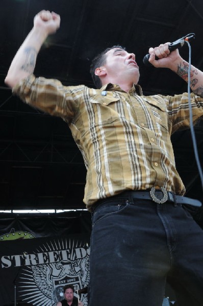 Street Dogs on the Highway 1 Stage, Warped Tour, Verizon Wireless Amphithea