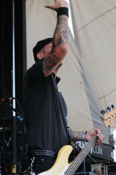 Street Dogs on the Highway 1 Stage, Warped Tour, Verizon Wireless Amphithea