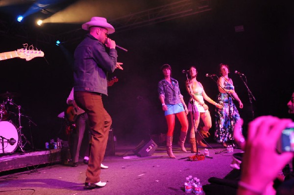 T Bird And The Breaks at the Austin Chronicle SXSW 2010 Film Party at La Zo