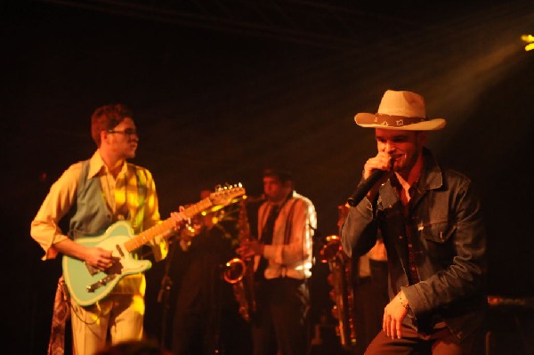 T Bird And The Breaks at the Austin Chronicle SXSW 2010 Film Party at La Zo