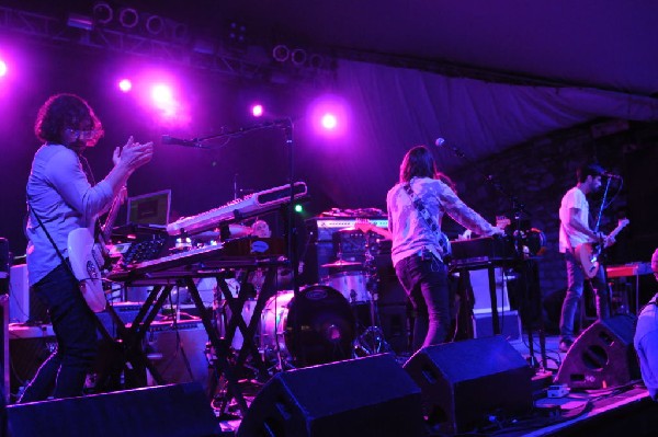 THENEWNO2 at Stubb's BarBQ, Austin, Texas - 10/30/09