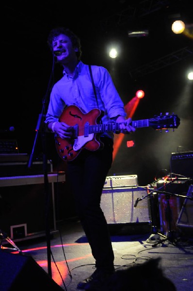 TV Torso at La Zona Rosa, Austin Texas, 02/02/2011