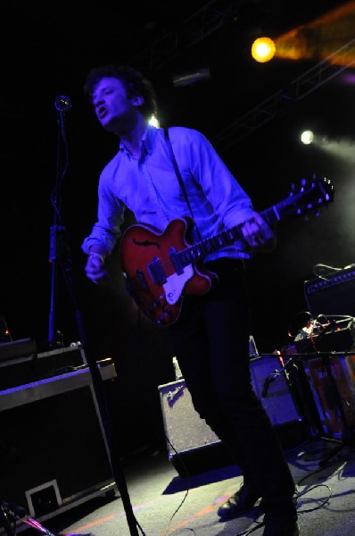 TV Torso at La Zona Rosa, Austin Texas, 02/02/2011