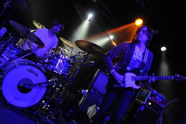 TV Torso at La Zona Rosa, Austin Texas, 02/02/2011