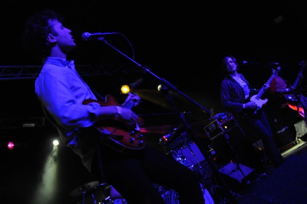 TV Torso at La Zona Rosa, Austin Texas, 02/02/2011