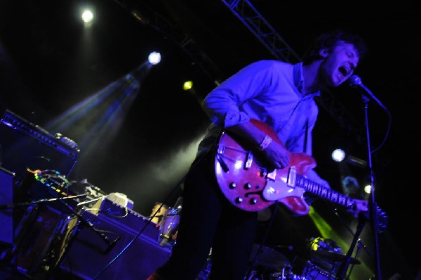 TV Torso at La Zona Rosa, Austin Texas, 02/02/2011