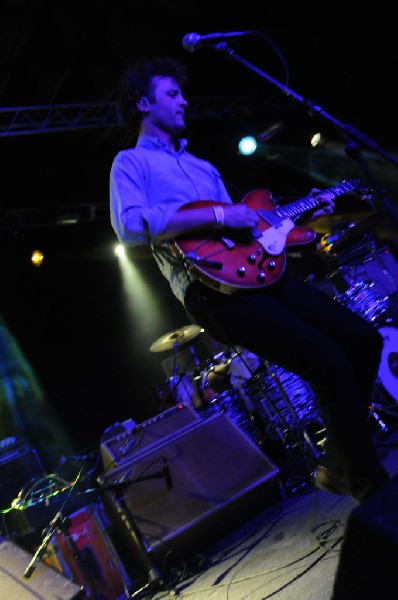 TV Torso at La Zona Rosa, Austin Texas, 02/02/2011