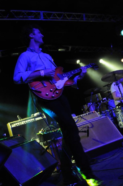 TV Torso at La Zona Rosa, Austin Texas, 02/02/2011