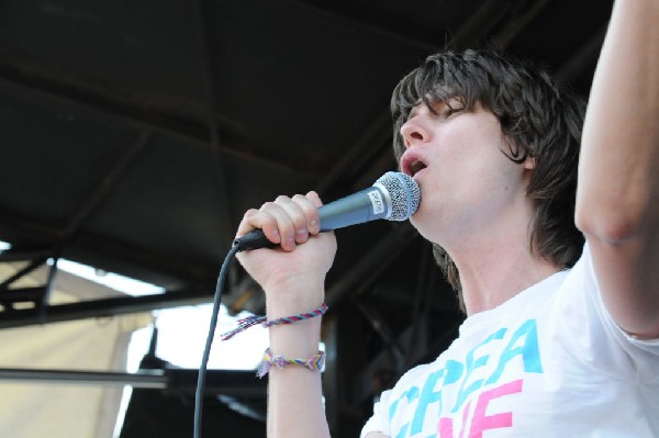 The Academy Is on the Route 66 Stage, Warped Tour, Verizon Wireless Amphith