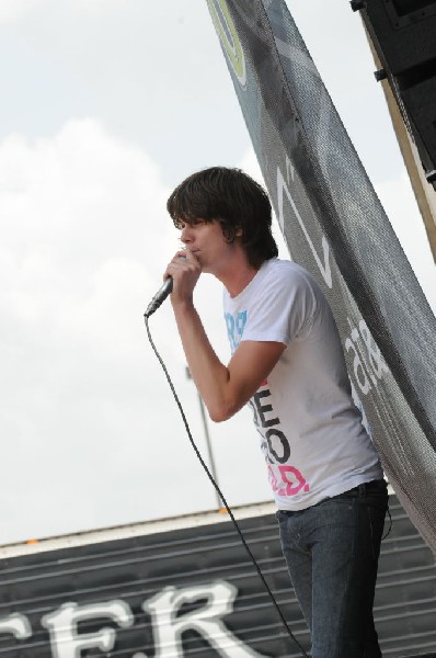 The Academy Is on the Route 66 Stage, Warped Tour, Verizon Wireless Amphith