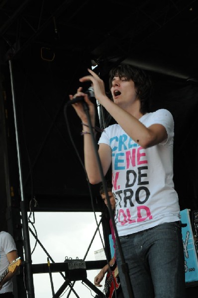 The Academy Is on the Route 66 Stage, Warped Tour, Verizon Wireless Amphith