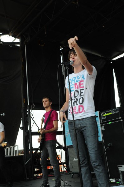 The Academy Is on the Route 66 Stage, Warped Tour, Verizon Wireless Amphith