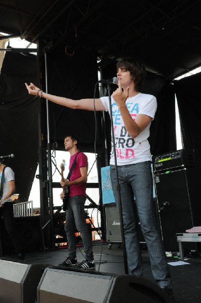 The Academy Is on the Route 66 Stage, Warped Tour, Verizon Wireless Amphith