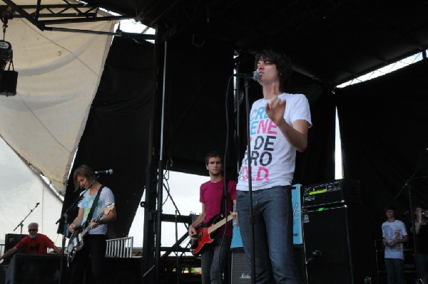 The Academy Is on the Route 66 Stage, Warped Tour, Verizon Wireless Amphith