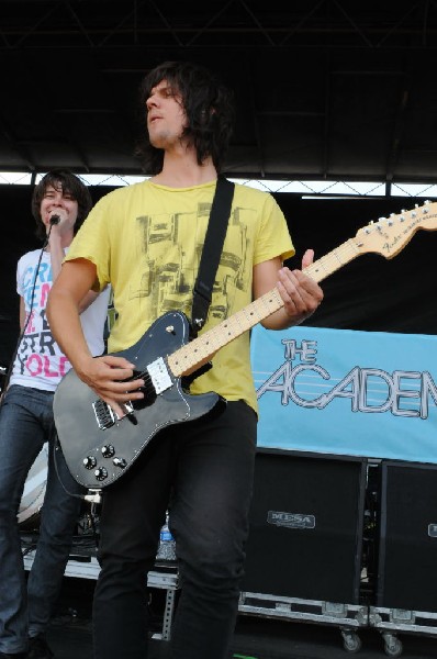 The Academy Is on the Route 66 Stage, Warped Tour, Verizon Wireless Amphith