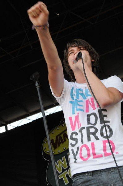 The Academy Is on the Route 66 Stage, Warped Tour, Verizon Wireless Amphith