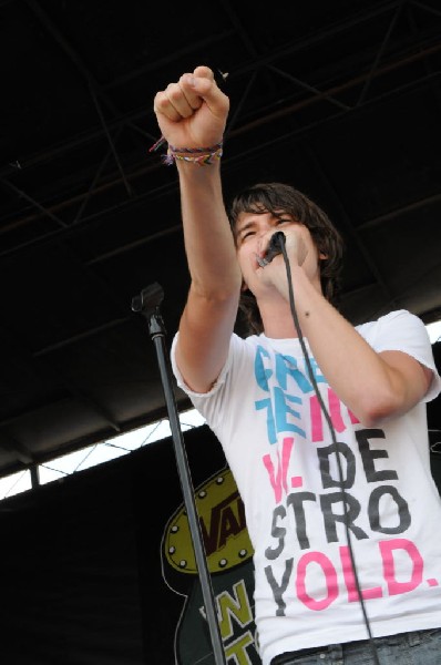 The Academy Is on the Route 66 Stage, Warped Tour, Verizon Wireless Amphith