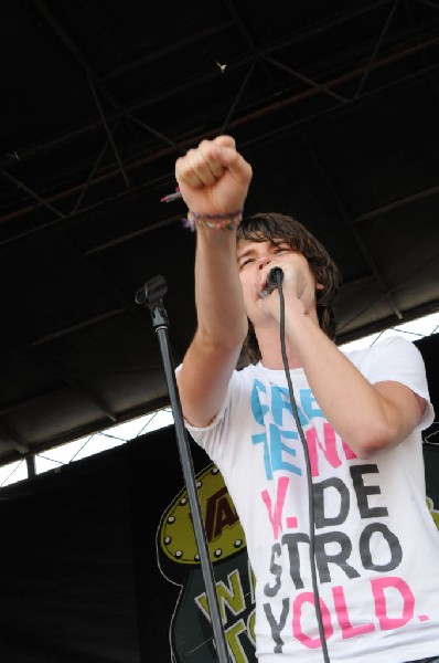 The Academy Is on the Route 66 Stage, Warped Tour, Verizon Wireless Amphith