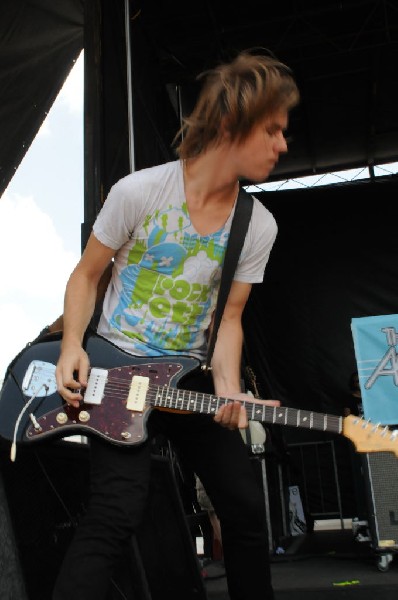 The Academy Is on the Route 66 Stage, Warped Tour, Verizon Wireless Amphith