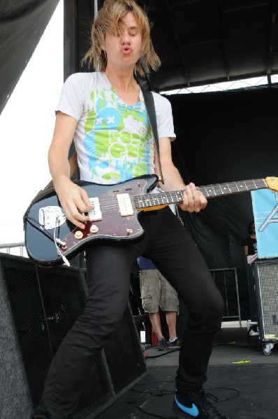 The Academy Is on the Route 66 Stage, Warped Tour, Verizon Wireless Amphith