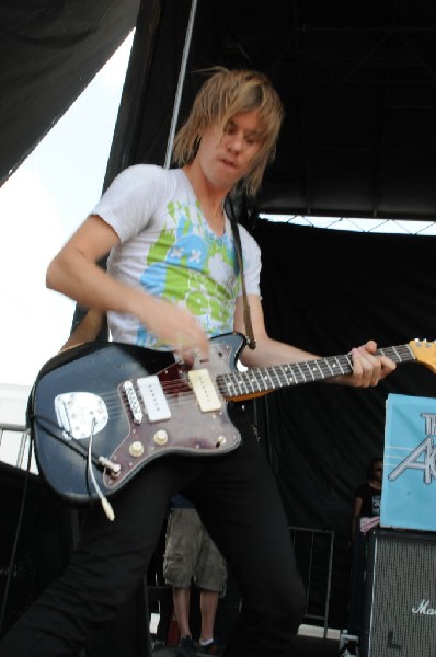 The Academy Is on the Route 66 Stage, Warped Tour, Verizon Wireless Amphith