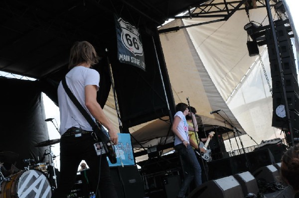The Academy Is on the Route 66 Stage, Warped Tour, Verizon Wireless Amphith