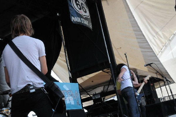 The Academy Is on the Route 66 Stage, Warped Tour, Verizon Wireless Amphith